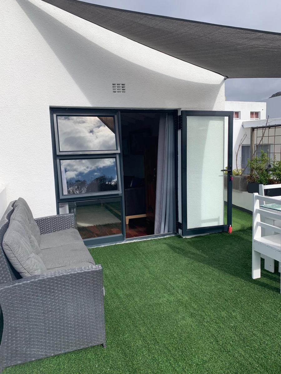 To Let 1 Bedroom Property for Rent in Marina Da Gama Western Cape